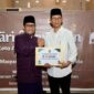 Wali Kota Batam, Amsakar Achmad saat melakukan Safari Ramadhan buka puasa bersama di Masjid Darussalam, Perumahan KDA dilanjutkan dengan tarawih bersama di Masjid Baitussalam, Perumahan Frensiana Garden, Kecamatan Batam Kota, Senin, (25/3/2025). Foto: INIKEPRI.COM/Media Center Batam 