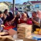 Gerakan Pangan Murah (GPM) yang digelar Dinas Pertanian, Pangan, dan Perikanan (DPPP) Kota Tanjungpinang bekerja sama dengan Bank Indonesia dalam rangka Ramadan 1446 Hijriah, diserbu warga. Foto: INIKEPRI.COM/Diskominfo Tanjungpinang 