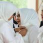 Setelah resmi dilantik sebagai Ketua TP PKK dan Ketua Pembina Posyandu Kota Batam, Erlita Amsakar kembali menerima amanah sebagai Ketua Dewan Kerajinan Nasional Daerah (Dekranasda) Kota Batam untuk masa bakti 2025-2030. Foto: INIKEPRI.COM/Media Center Batam 