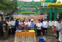 Bupati Natuna Cen Sui Lan resmikan pengoperasian SPAM Sedanau, Jumat (14/3). Sebanyak 1.410 rumah warga sudah terlayani air bersih. Peresmian disaksikan perwakilan dari Balai prasarana dan pemukiman wilayah provinsi Kepri, kementerian PU. Foto: INIKEPRI.COM