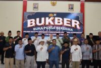 Buka bersama Kapolres Natuna, AKBP Novyan Aries Efendie, di Mapolres Natuna, Kamis (27/3/2025). Foto: INIKEPRI.COM