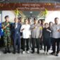 Kepala BP Batam, Amsakar Achmad bersama Wakil Kepala BP Batam, Li Claudia Chandra melakukan peninjauan langsung kondisi arus mudik, Jumat (28/3/2025). Foto: INIKEPRI.COM/BP Batam 
