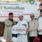 Wali Kota Tanjungpinang Lis Darmansyah bersama Wakil Wali Kota Raja Ariza melaksanakan agenda Safari Ramadan 1446H di Masjid Al Amin, Jalan Ganet, Perumahan Hangtuah Permai, Kelurahan Pinang Kencana, Kecamatan Tanjungpinang Timur, Sabtu (8/3/2025). Foto: INIKEPRI.COM/Diskominfo Tanjungpinang 