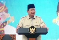 Presiden Republik Indonesia, Prabowo Subianto, saat meluncurkan kebijakan Tata Kelola untuk Anak Aman dan Sehat Digital (Tunas), dalam melindungi anak di ruang digital. Foto: Tangkapan Youtube Sekertariat Presiden.