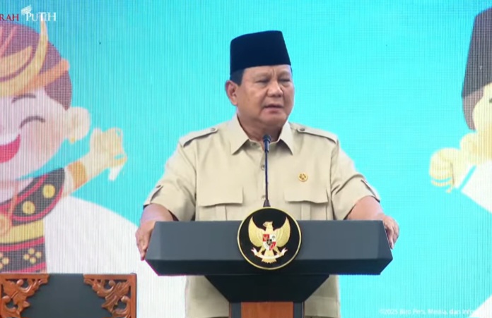Presiden Republik Indonesia, Prabowo Subianto, saat meluncurkan kebijakan Tata Kelola untuk Anak Aman dan Sehat Digital (Tunas), dalam melindungi anak di ruang digital. Foto: Tangkapan Youtube Sekertariat Presiden.