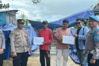 Dalam rangka memperingati Hari Ulang Tahun (HUT) Polda Kepri yang ke-20 tahun 2025 yang bertepatan dengan bulan suci Ramadhan 1446 H, Polres Lingga melalui Polsek Daik Lingga melaksanakan kegiatan bakti sosial yang dipimpin langsung oleh AKP Mayson Syafri, Kapolsek Daik Lingga. Foto: INIKEPRI.COM/Humas Polres Lingga 