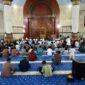 Pemerintah Daerah Kabupaten Natuna menggelar peringatan Malam Nuzulul Qur’an 1446 Hijiriah di Masjid Agung, Kecamatan Bunguran Timur, Minggu (16/03/2025). Foto: INIKEPRI.COM