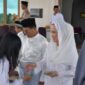 Cen Sui Lan, menggelar open house di kediaman dinasnya pada Senin (31/3) usai melaksanakan Salat Id di Masjid Agung Baitul Izza. Foto: INIKEPRI.COM