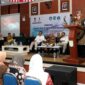 Ketua Tim Penggerak PKK Kota Batam, Erlita Amsakar, menghadiri sekaligus membuka kegiatan Workshop Transisi PAUD ke SD yang Menyenangkan, pada Selasa (15/04/2025) bertempat di Gedung Gurindam, Dinas Pendidikan Kota Batam. Foto: INIKEPRI.COM/Media Center Batam 
