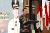 Wali Kota Amsakar Achmad dalam Halal Bihalal bersama Forum Kerukunan Umat Beragama (FKUB), tokoh agama, serta organisasi masyarakat (ormas) di Kota Batam, di Kantor Wali Kota Batam, Rabu (23/4/2025). Foto: INIKEPRI.COM/Media Center Batam 