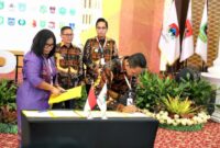 Wali Kota Batam, Amsakar Achmad, menghadiri Musyawarah Komisariat Wilayah (Muskomwil) I Asosiasi Pemerintah Kota Seluruh Indonesia (APEKSI) Tahun 2025 yang digelar di Balairung Rumah Dinas Wali Kota Bukittinggi, Selasa (29/4/2025). Foto: INIKEPRI.COM/Media Center Batam 