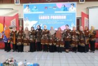 Tim Penggerak PKK Kota Batam, Erlita Amsakar, turut berpartisipasi dalam Ladies Program disalah satu rangkaian kegiatan Musyawarah Komisariat Wilayah (Muskomwil) I Asosiasi Pemerintah Kota Seluruh Indonesia (Apeksi) Tahun 2025. Kegiatan ini berlangsung di Kota Bukittinggi, mulai 28 April hingga 1 Mei 2025. Foto: INIKEPRI.COM/Media Center Batam 