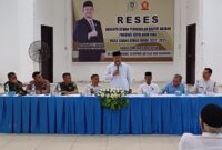 Ketua DPRD Provinsi Kepulauan Riau Iman Sutiawan, menggelar reses masa sidang 2 tahun 2025 di Gedung Nasional, Belakangpadang, pada Rabu (16/5/2025) sore. Foto: INIKEPRI.COM