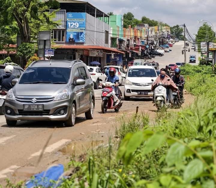 Jalan Cikitsu. Foto: INIKEPRI.COM