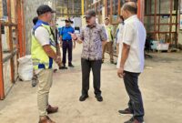 Deputi Bidang Pengelolaan Bandara, Pelabuhan, dan Lalu Lintas Barang BP Batam, Irjen Pol. Ruslan Aspan, meninjau progres pengembangan Bandara Internasional Hang Nadim pada Selasa (22/4/2025). Foto: INIKEPRI.COM/BP Batam 