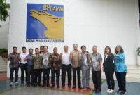 Badan Pengusahaan Batam melalui Deputi/Anggota Bidang Investasi dan Pengusahaan Fary Djemy Francis menyambut baik kehadiran Mr. Bruce Hung, Representative Taipei Economic and Trade Office (TETO) untuk Indonesia yang hadir bersama sejumlah delegasi dan para pengusaha Taiwan, di Marketing Centre, pada Rabu sore (23/4/2025). Foto: INIKEPRI.COM