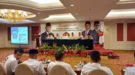 Dalam rangka mempercepat pembentukan Koperasi Merah Putih di seluruh Indonesia, Kementerian Koperasi RI melalui Staf Khusus Menteri, David Bastian, menggelar sosialisasi Koperasi Desa/Kelurahan Merah Putih di Hotel Harmoni One, Batam Center, Sabtu (26/4/2025). Foto: INIKEPRI.COM