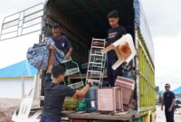 Warga Rempang yang telah menempati rumah baru di Tanjung Banun terus bertambah. BP Batam kembali memfasilitasi pergeseran 5 Kepala Keluarga (KK) pada Selasa (29/4/2025) dan Rabu (30/4/2025). Foto: INIKEPRI.COM/BP Batam 