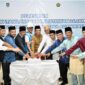Pemerintah Provinsi Kepulauan Riau menggelar acara Halal Bihalal bersama masyarakat Kabupaten Karimun yang dirangkaikan dengan peresmian peningkatan layanan listrik 24 jam di Pulau Parit, Kecamatan Selat Gelam, Kabupaten Karimun, Senin (14/4). Foto: INIKEPRI.COM/Diskominfo Kepri 