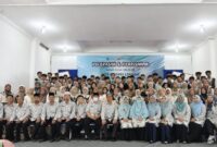 MTs Negeri Lingga menggelar acara pelepasan peserta didik kelas IX Tahun Pelajaran 2024/2025 yang dirangkai dengan perpisahan Kepala Madrasah, Hj. Rita Ningsih, yang akan memasuki masa pensiun pada 1 Juni 2025. Foto: INIKEPRI.COM