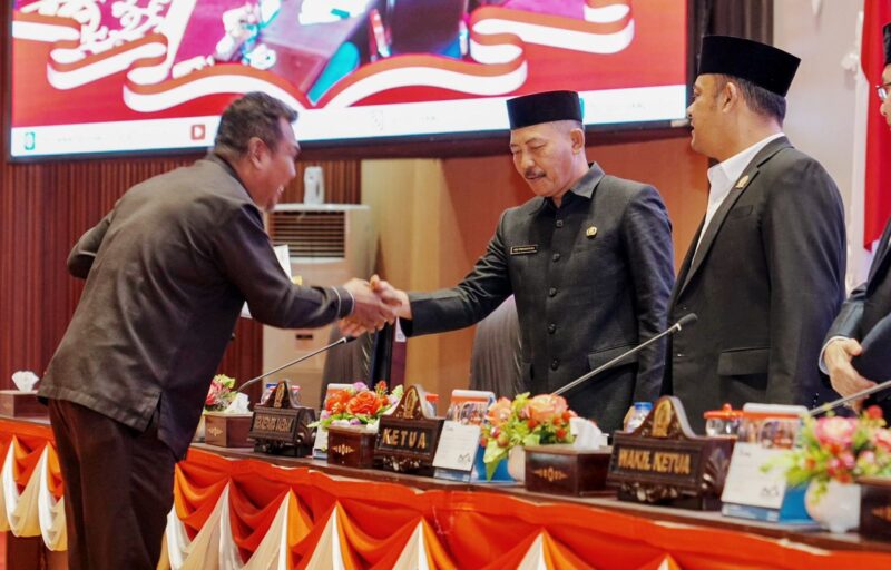 Rapat Paripuna dalam rangka Penyampaian Laporan Hasil Pelaksanaan Reses Masa Persidangan Il Tahun Sidang 2024-2025 Pimpinan dan Anggota DPRD Provinsi Kepulauan Riau dari Daerah Pemilihan 1 sd 7, Kamis (22/5). Foto: INIKEPRI.COM/KepriProv 