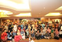 Wali Kota Batam, Amsakar Achmad menghadiri secara langsung Halal bi Halal Ikatan Keluarga Unri (IKA) Universitas Riau (UNRI) di Hotel Harmoni One Batam Center, Sabtu, (3/5/2025). Foto: INIKEPRI.COM