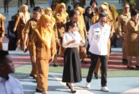 dalam Apel Gabungan Pegawai Pemerintah Kota Batam yang digelar di Dataran Engku Putri, Senin (5/5/2025). Foto: INIKEPRI.COM/Media Center Batam