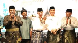 Wali Kota Batam Amsakar Achmad di Kenduri Seni Melayu ke-26. Foto: INIKEPRI.COM/Media Center Batam 
