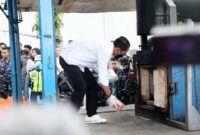 Wali Kota Batam Amsakar Achmad hadir di pemusnaham dua ton lebih narkoba jenis sabu dan kokain di Gedung Serbaguna Markas Komando Lantamal IV Batam, Selasa (20/5/2025). Foto: INIKEPRI.COM