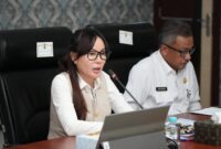 Wakil Kepala BP Batam Li Claudia Chandra memimpin rapat. Foto: INIKEPRI.COM/BP Batam 