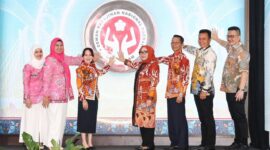 Pelantikan Dekranasda Kota Batam. Foto: INIKEPRI.COM