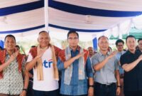 Wali Kota Medan Rico Tri Putra Bayu Waas, Komisaris Independen PT Bank Tabungan Negara (BTN) Tbk, Pietra Machreza Paloh, bersama jajaran direksi BTN di peringatan Hari Bumi Sedunia. Foto: Instagram @ricowaas