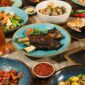 ARTOTEL Batam kembali memperkuat komitmennya dalam mengangkat kekayaan kuliner lokal melalui program terbaru bertajuk “Like A Local – The Local Hawkers”, yang resmi berlangsung mulai 7 Mei hingga 31 Juli 2025. Foto: INIKEPRI.COM/ARTOTEL Batam
