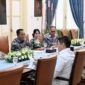 Kepala Badan Pengusahaan (BP) Batam, Amsakar Achmad, bersama jajaran melaporkan strategi percepatan investasi kepada Presiden Republik Indonesia, Prabowo Subianto, dalam audiensi resmi di Istana Kepresidenan Jakarta, Kamis (22/5/2025). Foto: INIKEPRI.COM/BP Batam 