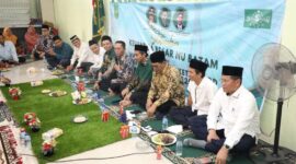 Amsakar Achmad saat bersilaturahmi dengan keluarga besar Pengurus Cabang Nahdlatul Ulama (PCNU) Kota Batam dalam agenda Dialog RPJMD 2025–2029 di Kantor PCNU Batam, Batam Centre, Jumat (23/5/2025). Foto: INIKEPRI.COM