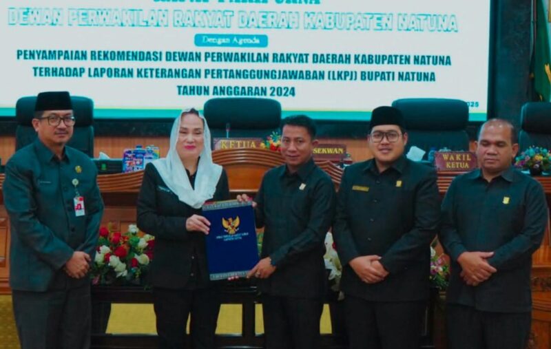 Rapat Paripurna dengan agenda penyampaian rekomendasi atas Laporan Keterangan Pertanggungjawaban (LKPJ) Bupati Natuna Tahun Anggaran 2024, pada Senin (26/5/2025). Foto; INIKEPRI.COM/NatunaKab 
