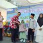 Dua perusahaan swasta, Majestic Fast Ferry dan Majestic Koi Farm, menggelar kegiatan bakti sosial dengan menyantuni 200 anak yatim dari enam panti asuhan di Tanjungpinang, Sabtu (24/5/2025). Foto: INIKEPRI.COM