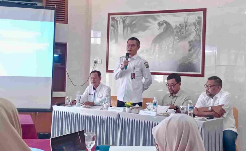Dinas Kebudayaan dan Pariwisata Kota Tanjungpinang menggelar Focus Group Discussion (FGD) bertajuk Strategi Pemasaran Pariwisata terhadap Kebijakan Bebas Visa Kunjungan, di restoran Hotel Bintan Plaza Tanjungpinang, Kepri, Selasa (7/5/2025). Foto: INIKEPRI.COM/Diskominfo Tanjungpinang 