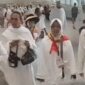 Sekitar pukul 09.30 WAS, jemaah haji Kabupaten Karimun 1446H/2025M yang tergabung dalam Kloter 01 BTH kembali menunaikan ibadah Umrah Sunnah di Masjidil Haram. Foto: INIKEPRI.COM