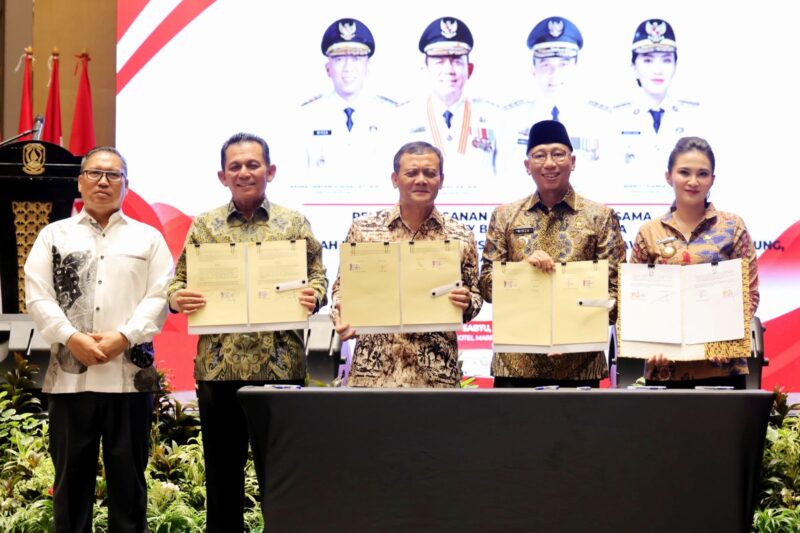 Penandatanganan Kesepakatan Bersama dan Capacity Building Kerja Sama Antar Daerah Pemerintah Provinsi Kepri, Jawa Tengah, Lampung, dan Maluku Utara, di Ballroom Marriott Hotel Harbour Bay Downtown, Kota Batam. Foto: INIKEPRI.COM/KepriProv 