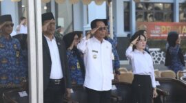 Upacara Bendera 17 Hari Bulan Tingkat Kota Batam yang digelar di Lapangan Lanud Hang Nadim, Kecamatan Nongsa, Selasa (17/6/2025), berlangsung penuh khidmat. Foto; INIKEPRI.COM