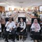Wakil Wali Kota Batam sekaligus Ketua Tim Percepatan Penanganan Stunting (TPPS) Kota Batam, Li Claudia Chandra, memimpin langsung Rapat Koordinasi TPPS Kota Batam, di Kantor Wali Kota Batam, Rabu (18/6/2025). Hadir mendampingi, Sekretaris Daerah Kota Batam, Jefridin. Foto: INIKEPRI.COM