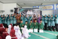 Dalam rangka memperingati Hari Kesatuan Gerak (HKG) PKK ke-53, Ketua Tim Penggerak PKK Kota Batam, Hj. Erlita Sari Amsakar, menunjukkan kepedulian yang menyentuh hati dengan mengunjungi Lapas Perempuan Kelas IIB Batam, Kamis (19/6/2025). Foto: INIKEPRI.COM