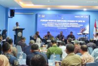 Amsakar saat mendampingi kunjungan kerja Komisi IV DPR RI ke Pangkalan Pengawasan Sumber Daya Kelautan dan Perikanan (PSDKP) Batam di kawasan Jembatan II Barelang, Setokok, Jumat (20/6/2025). Foto: INIKEPRI.COM