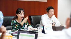 Wakil Wali Kota Batam/Wakil Kepala BP Batam, Li Claudia Chandra memimpin Rapat Pembahasan Rencana Titik Reklame Kota Batam dalam rangka Revisi Perwako 50/2024 tentang Penyelenggaran Reklame Kota Batam di Ruang Rapat Marketing BP Batam, Senin (30/6/2025). Foto: INIKEPRI.COM/Media Center Batam 