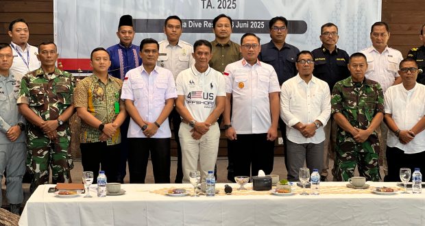 Pemerintah Kabupaten Natuna menyatakan dukungannya terhadap penguatan pengawasan terhadap Warga Negara Asing (WNA) melalui Rapat Koordinasi Tim Pengawasan Orang Asing (TIMPORA) tahun 2025 yang digelar di Kecamatan Bunguran Timur, Jumat (13/6/2025). Foto: INIKEPRI.COM