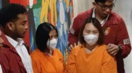 Majikan kejam penyiksa ART di Batam diamankan polisi. Foto: INIKEPRI.COM