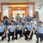 Suasana penuh semangat dan tanggung jawab menyelimuti Kantor Imigrasi Kelas II TPI Belakang Padang saat menerima Taruna Tingkat II Politeknik Pengayoman Indonesia (POLTEKPIN) untuk menjalani Latihan Kerja Bhumi Pura (LATJAPURA), Senin (24/6/2025). Foto: INIKEPRI.COM