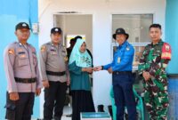 Badan Pengusahaan (BP) Batam kembali memfasilitasi pergeseran tujuh Kepala Keluarga (KK) terdampak pengembangan kawasan Rempang Eco-City ke hunian baru yang berlokasi di Tanjung Banon. Foto: INIKEPRI.COM/BP Batam 