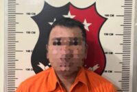 SM pelaku pencabulan kepada anak kandung sendiri diamankan Polsek Bengkong. Foto: Humas Polsek Bengkong 